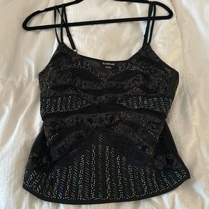 Bebe tank top sequence